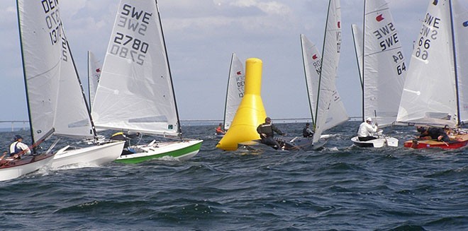 The top mark - 2009 OK dinghy World Championships © Mary Reddyhoff
